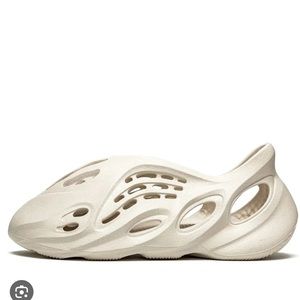 Foam Runners Bone Color